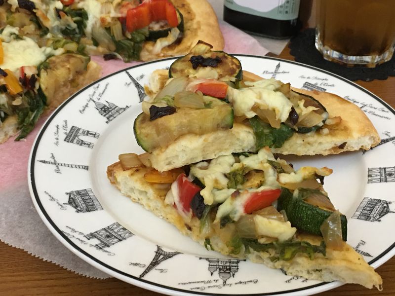 漬梅蔬食披薩