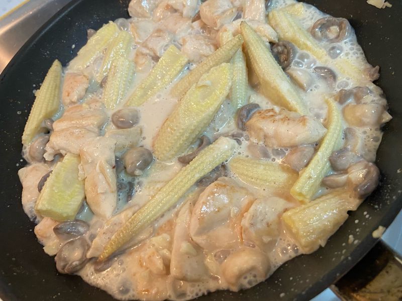 小雞燉蘑菇