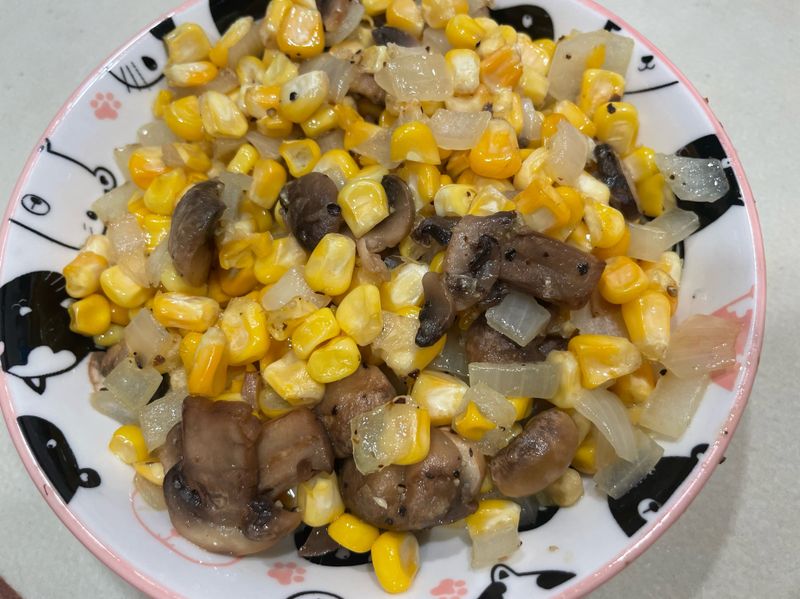 ⭐️奶油炒蘑菇洋蔥玉米🌽