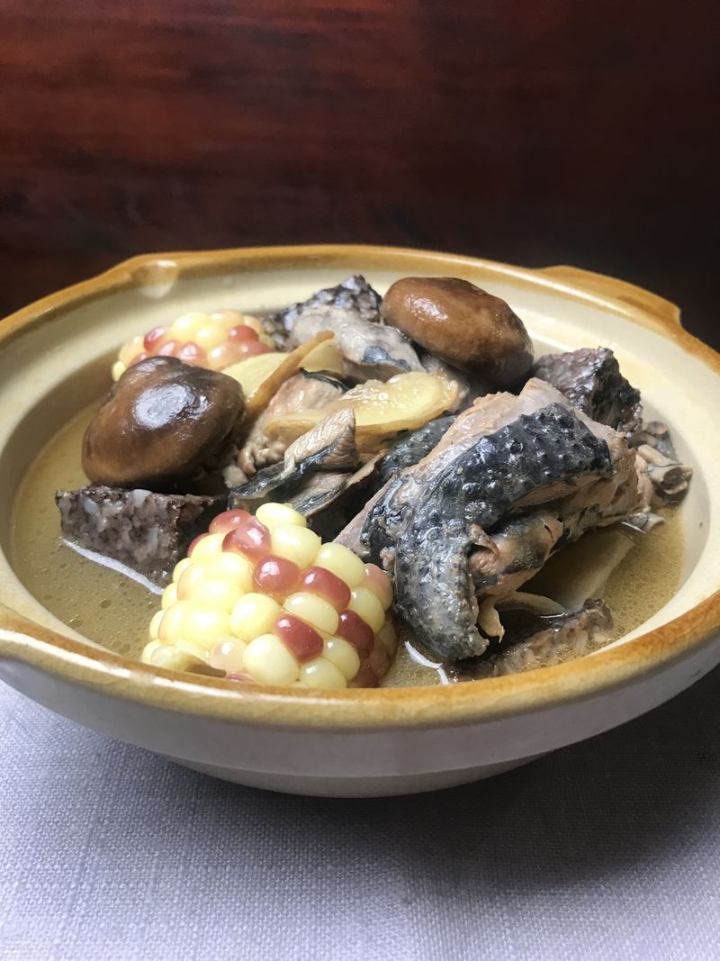 香菇麻油雞湯