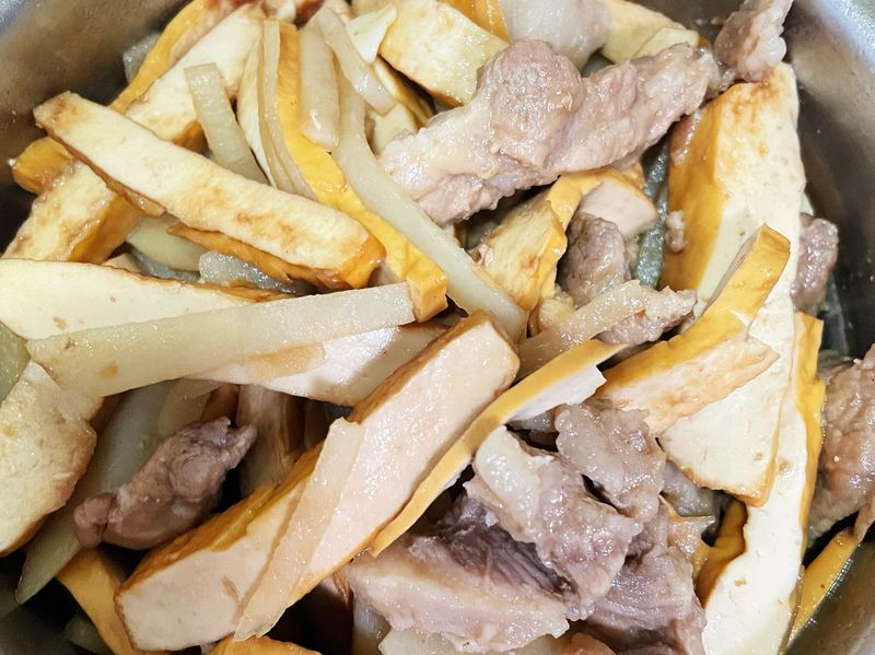 醬汁馬鈴薯炒豆乾