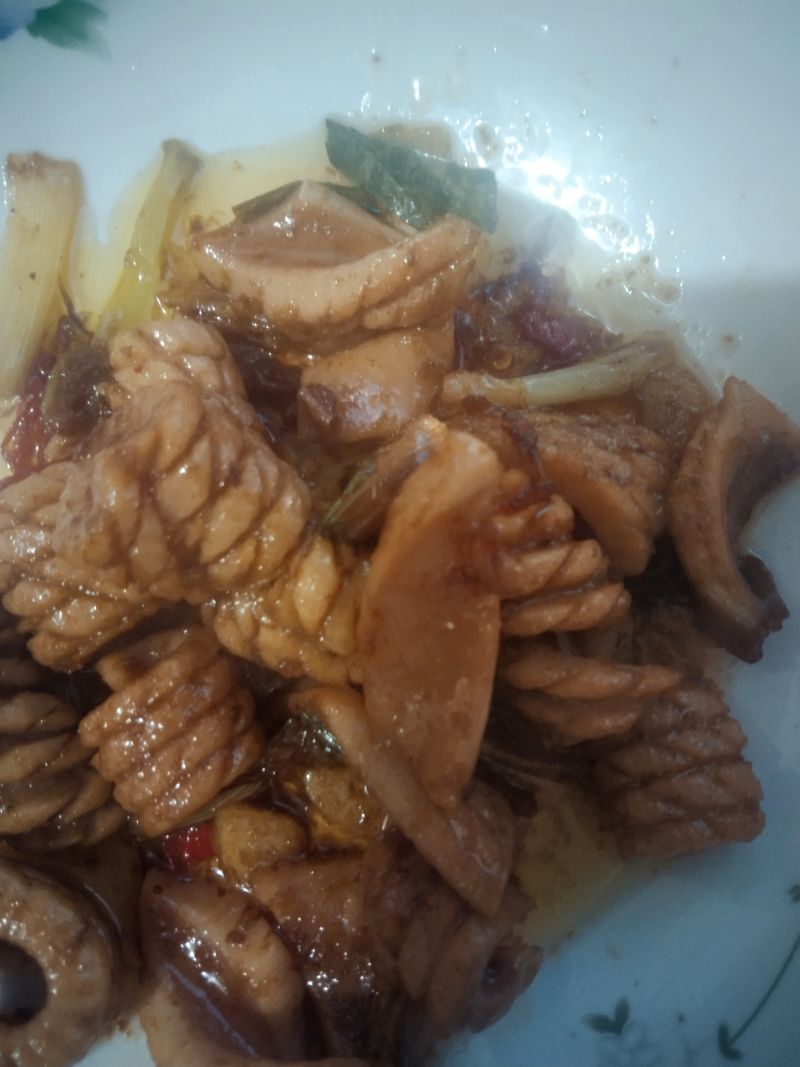沙茶魷魚