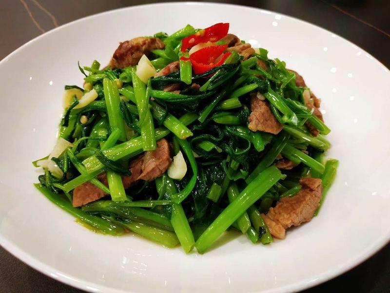 空心菜炒羊肉