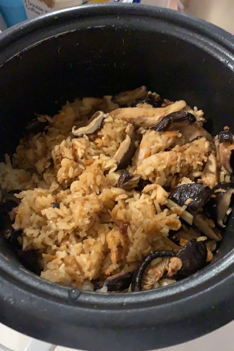 電鍋油飯