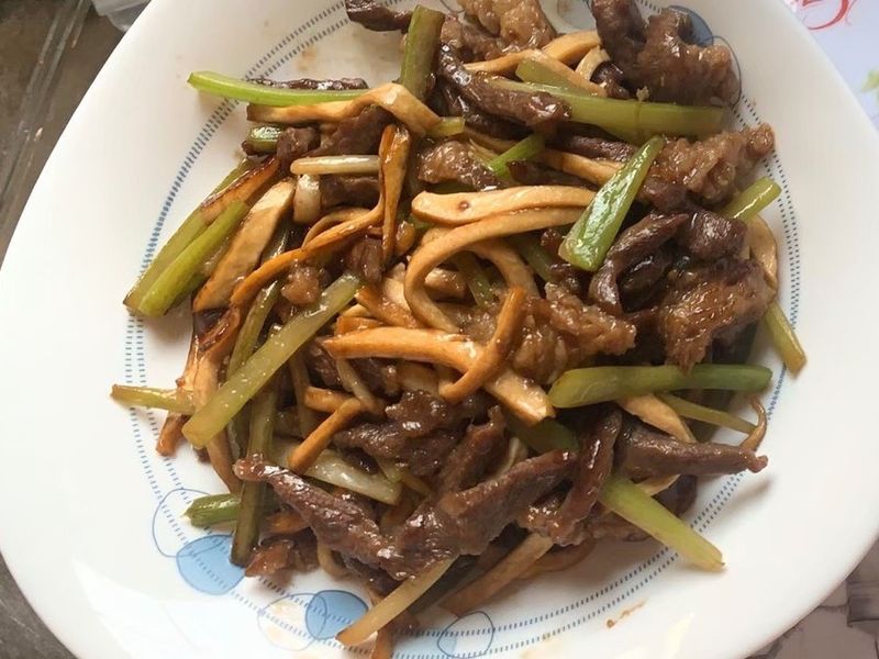 豆干炒豬肉絲