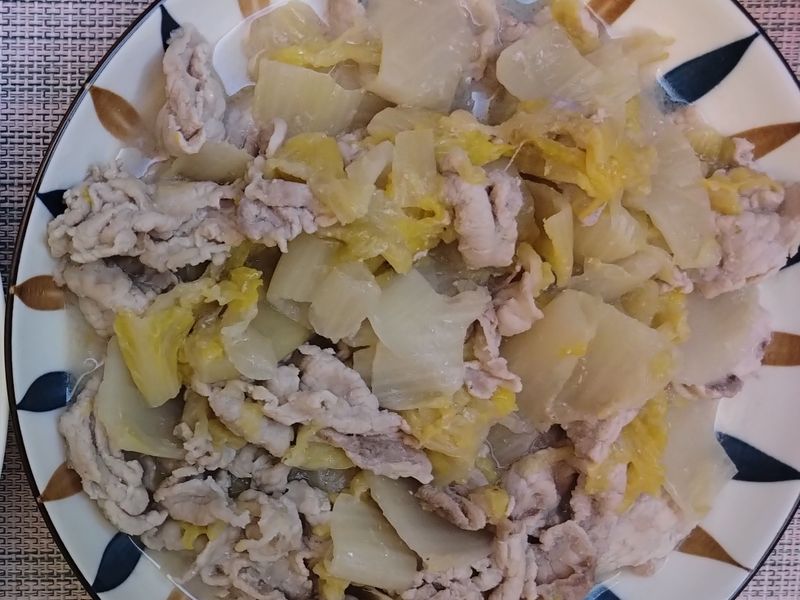酸白菜炒肉片