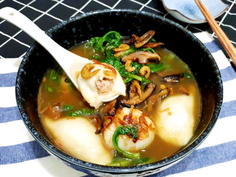 咖哩鮮肉湯圓