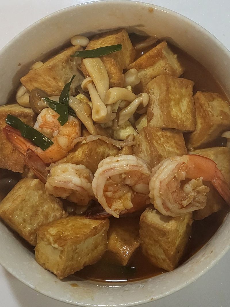 鮮蝦豆腐煲(偽雞蛋豆腐)