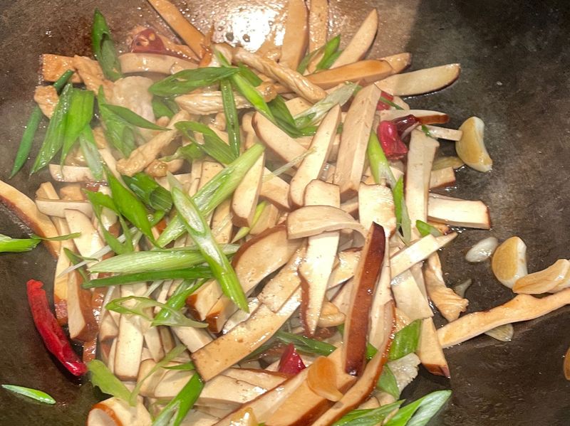 Pork loin dry tofu