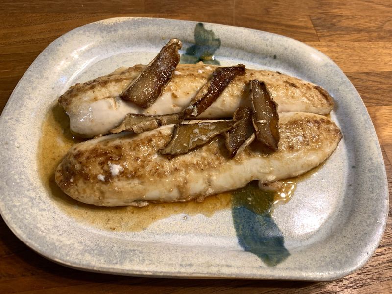 麻油煎烏魚膘