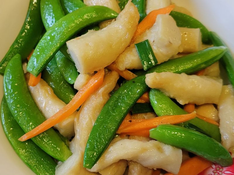 甜豆炒甜不辣