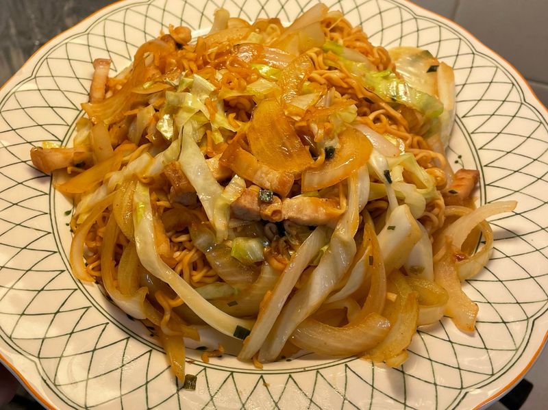 炒泡麵