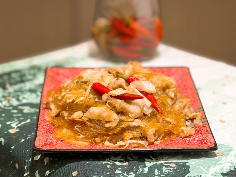 酸白菜炒冬粉