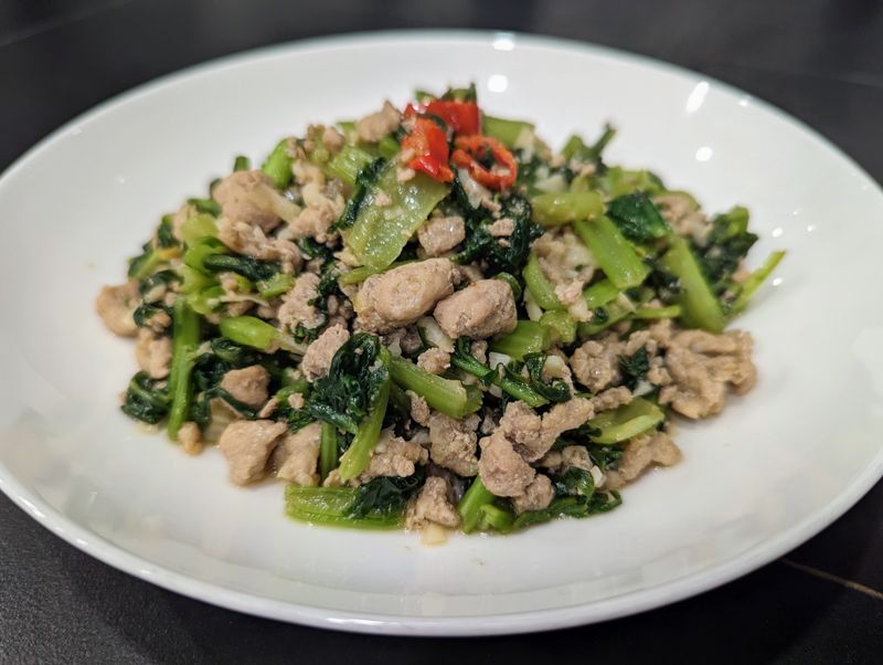 肉末炒鹽醃油菜(雪裡紅)