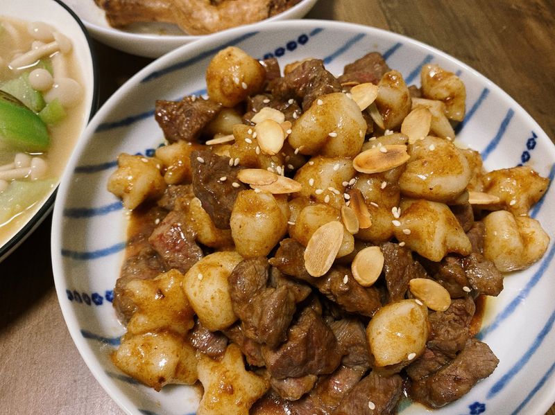 牛肉炒年糕