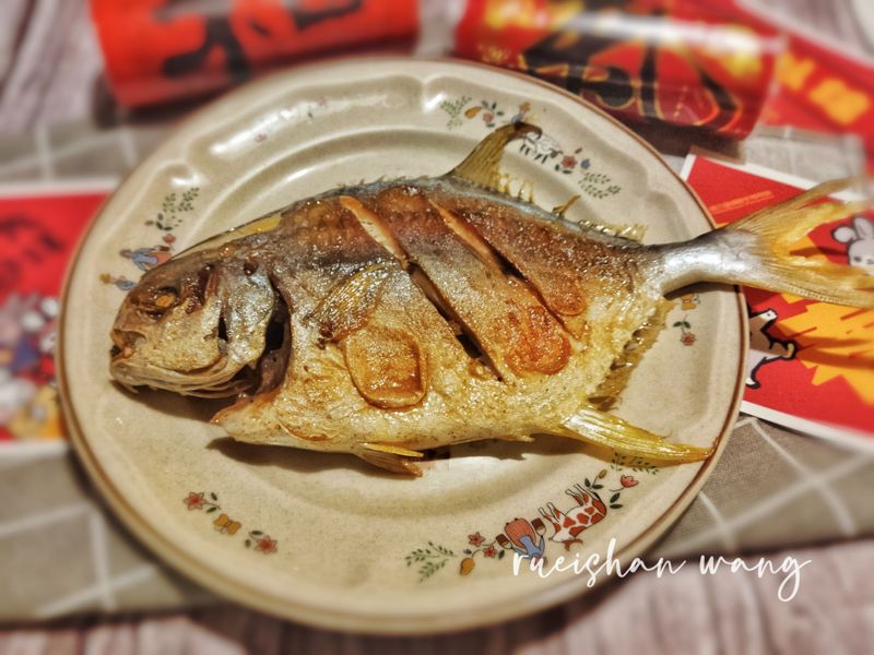 乾煎金鯧魚