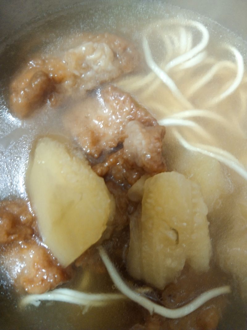 排骨酥麵