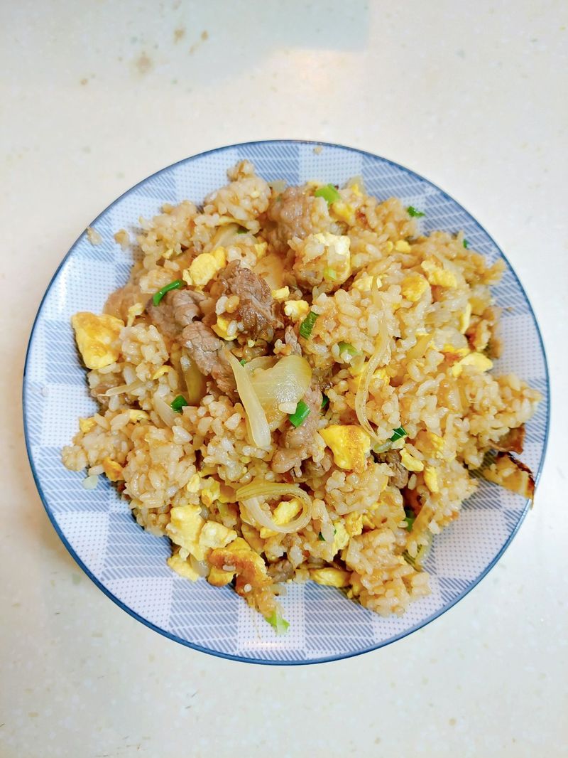 牛肉蛋炒飯