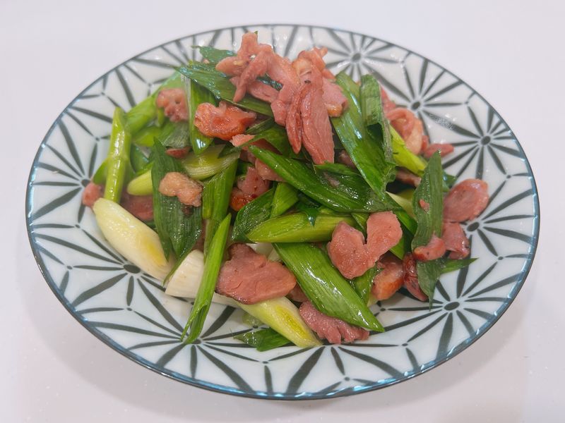 蒜苗炒鴨賞