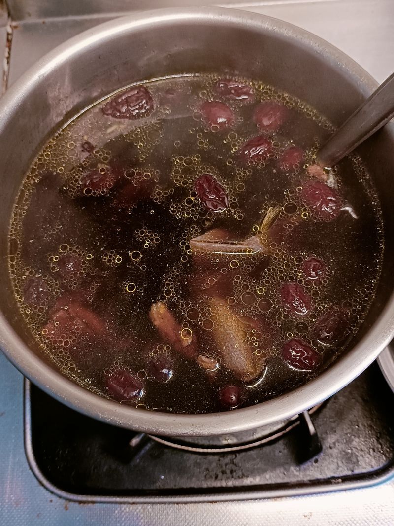 簡單藥燉雞湯