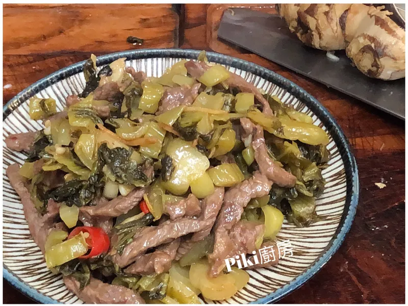酸菜炒牛肉