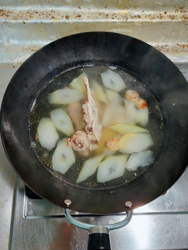芥菜心燉雞湯