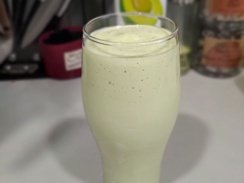 酪梨牛奶