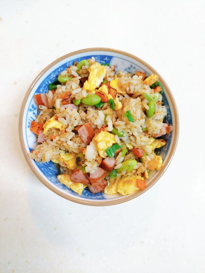 毛豆仁蛋炒飯