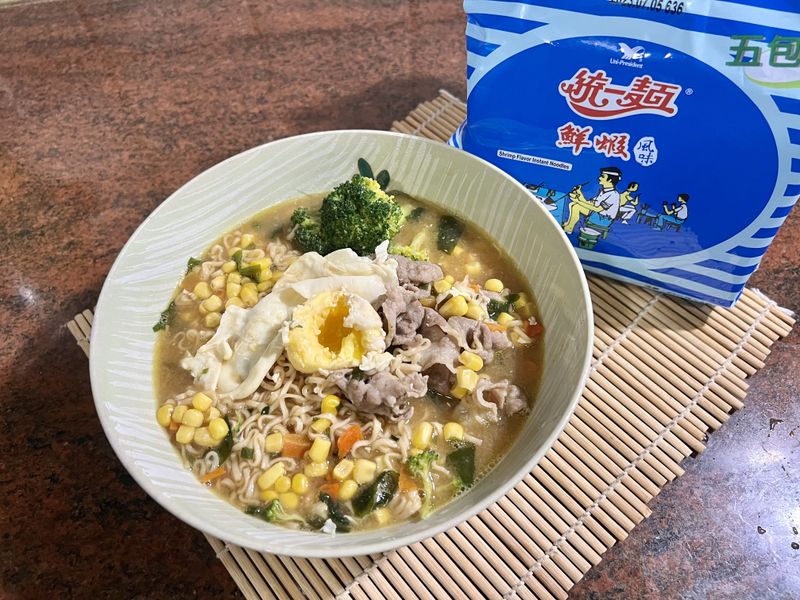 鮮蝦咖哩湯麵