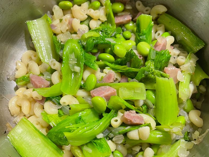 小芥菜毛豆義大利麵