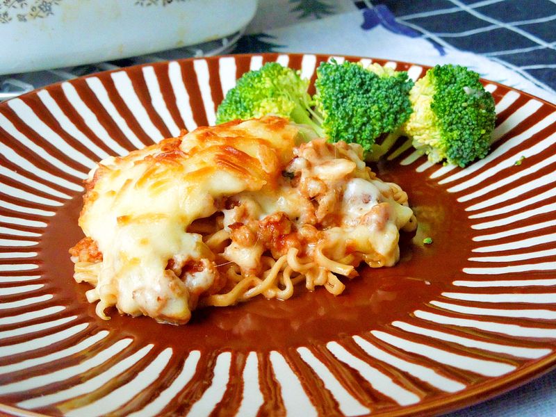 焗烤肉醬麵