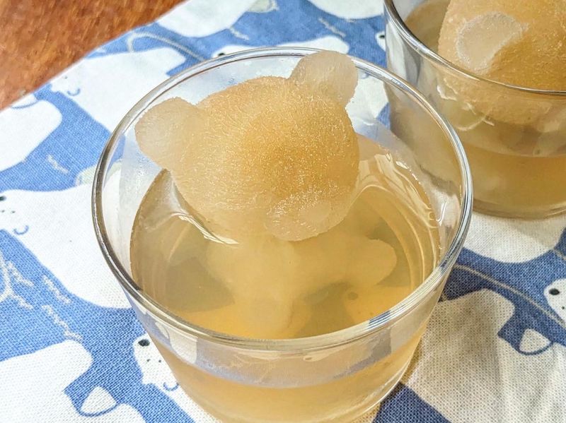 療癒的小熊冰飲料