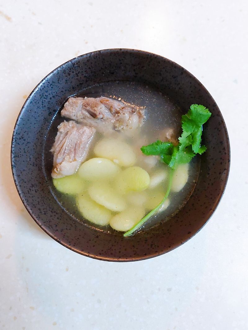 皇帝豆排骨湯