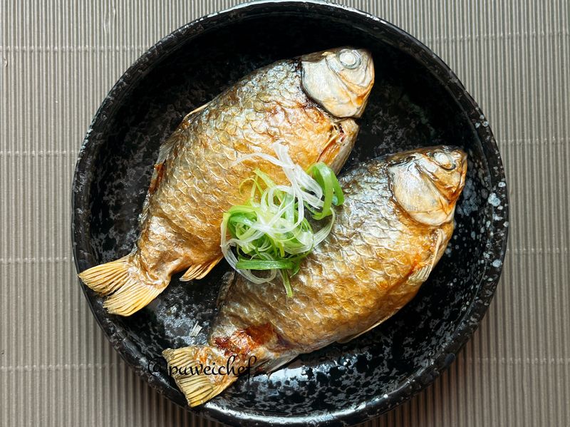 氣炸抱卵鯽魚