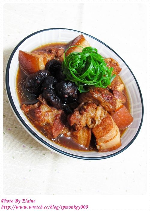 香菇麵輪燒肉