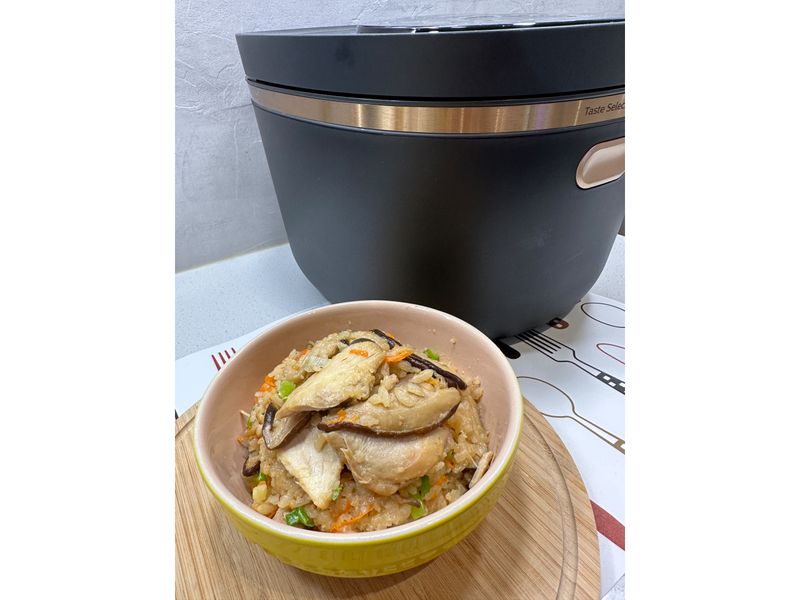 飛利浦電子鍋(HD4539)舞菇雞肉炊飯