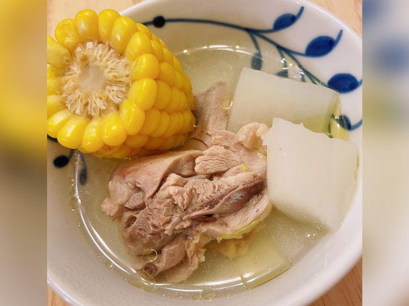 菜頭玉米雞湯