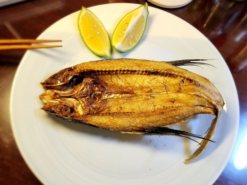 簡單烤飛魚
