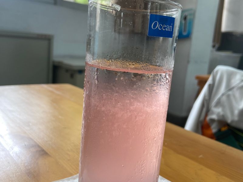百香梅子汽水