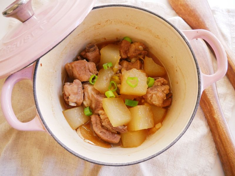 鑄鐵鍋「冬瓜燉排骨」好入味、好好吃!!