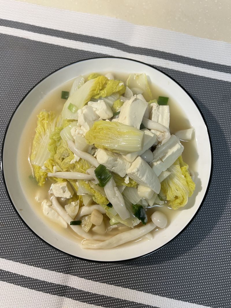 娃娃菜煮干貝豆腐