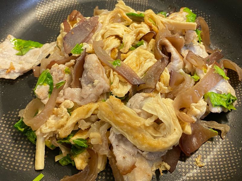 腐竹炒木耳