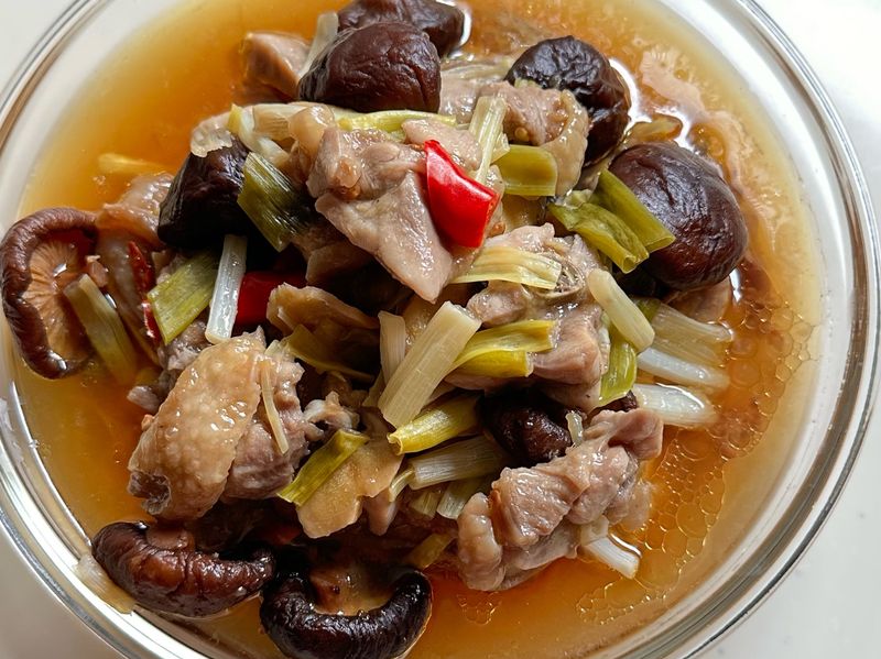 香菇滑雞腿