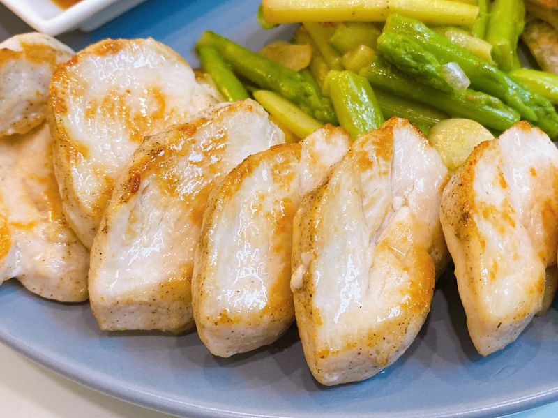 鮮嫩多汁的椒鹽雞胸肉