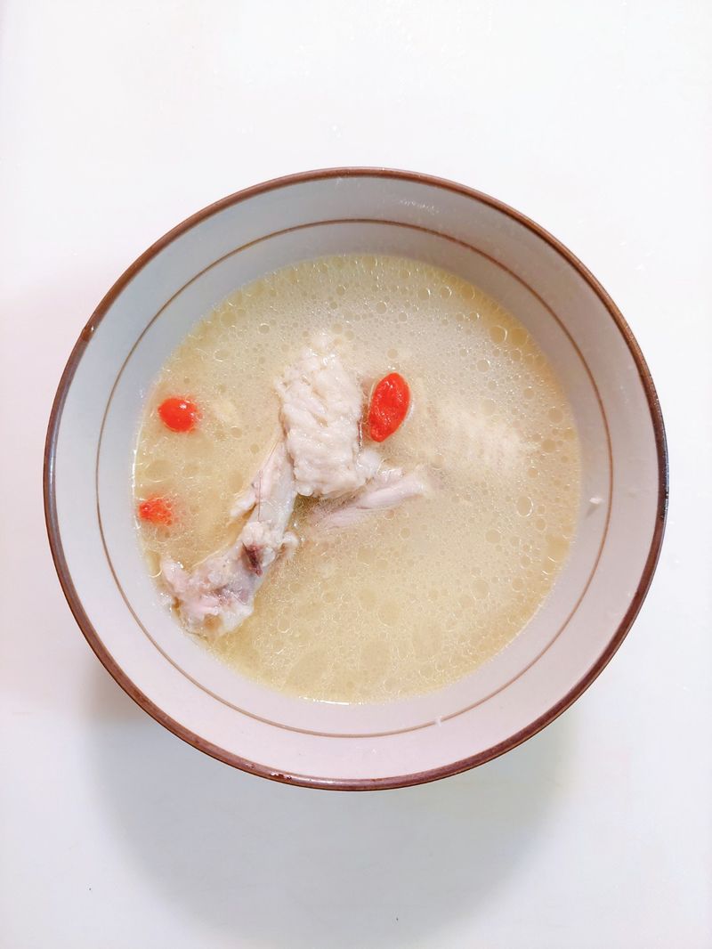 蒜頭雞湯