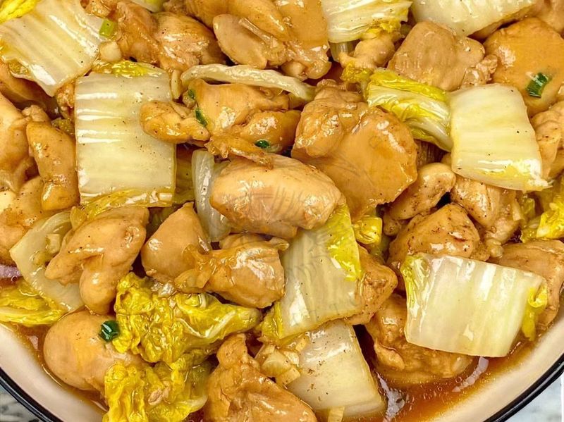 超下飯！低卡雞腿肉燜白菜🥬