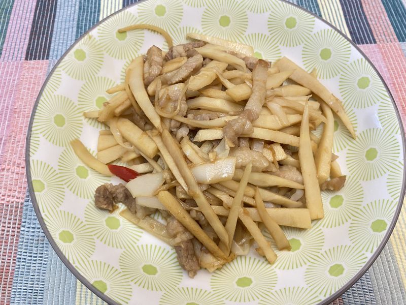 竹筍炒肉絲🥢