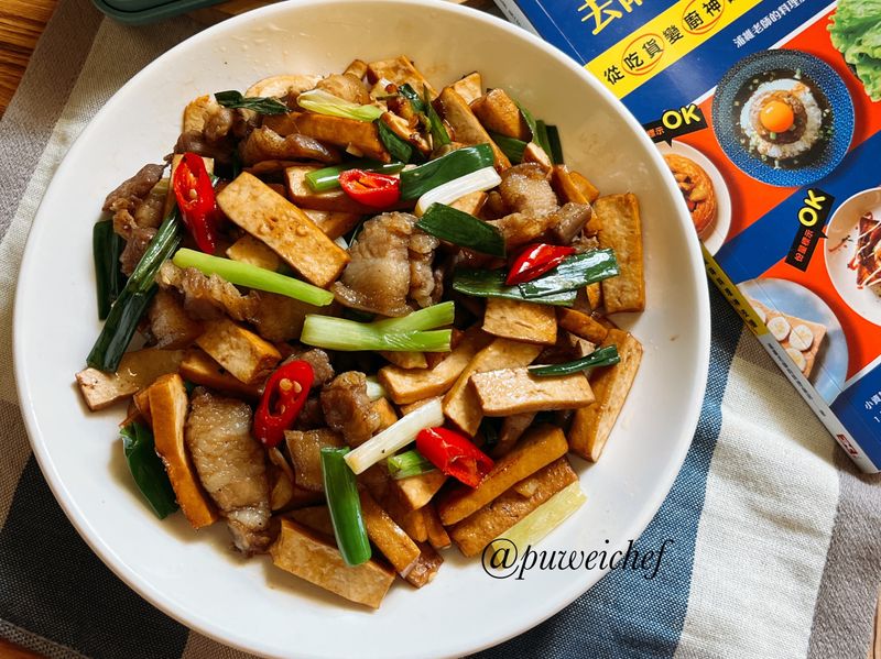 鹹豬肉炒豆干