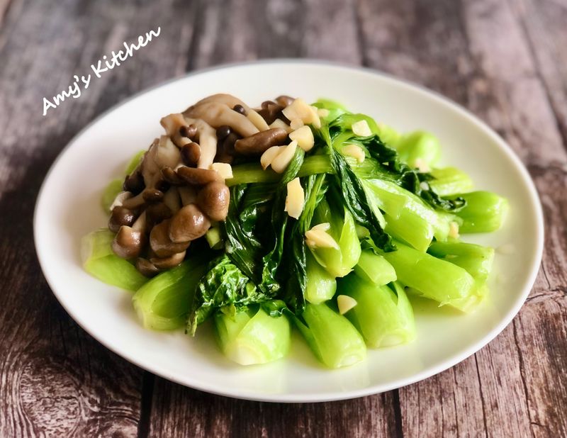 青江菜炒菇 / 擺盤分享