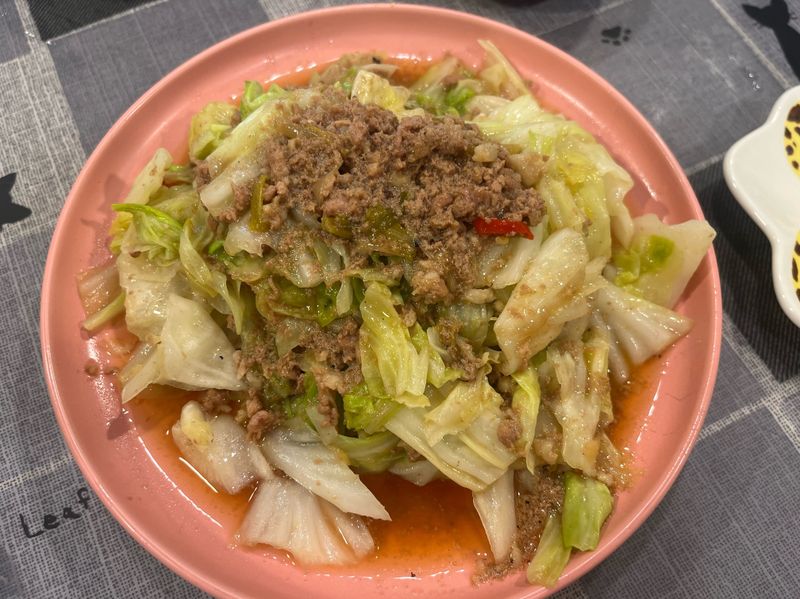 肉醬炒高麗菜